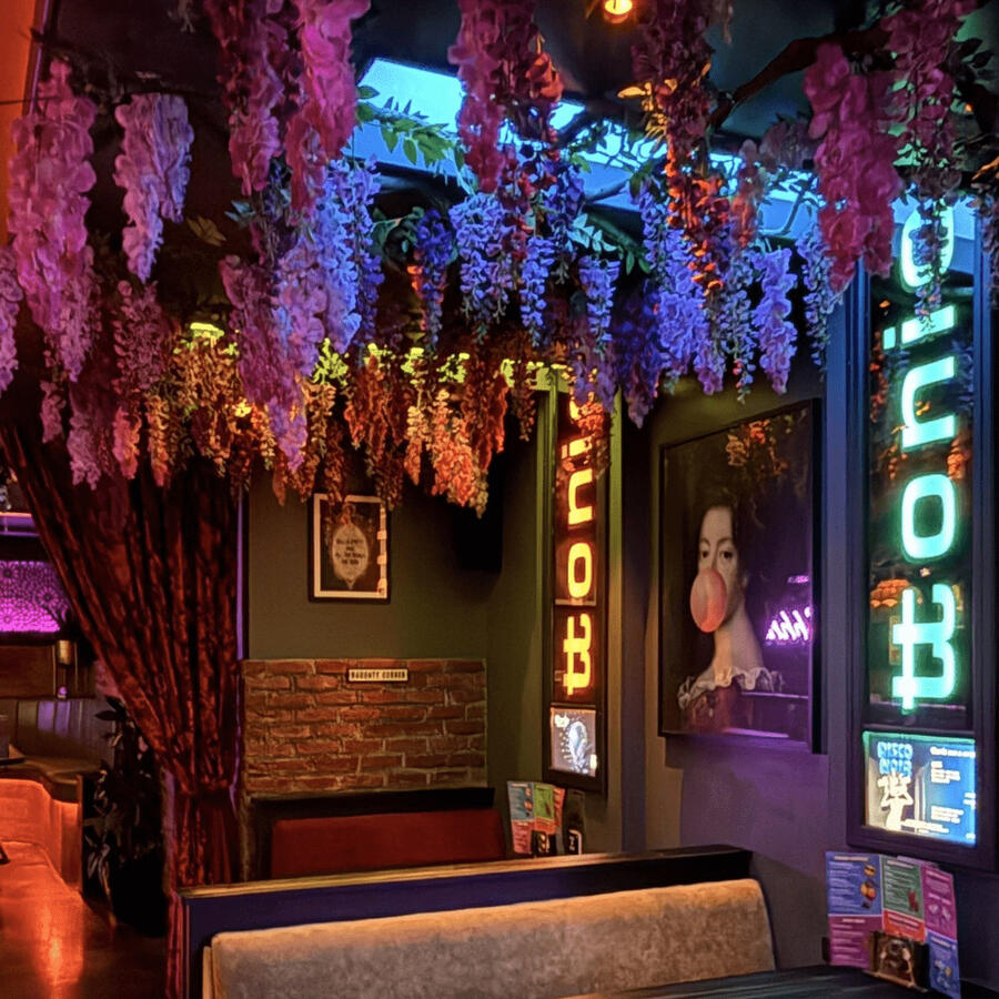 Ttonic Bar & Kitchen